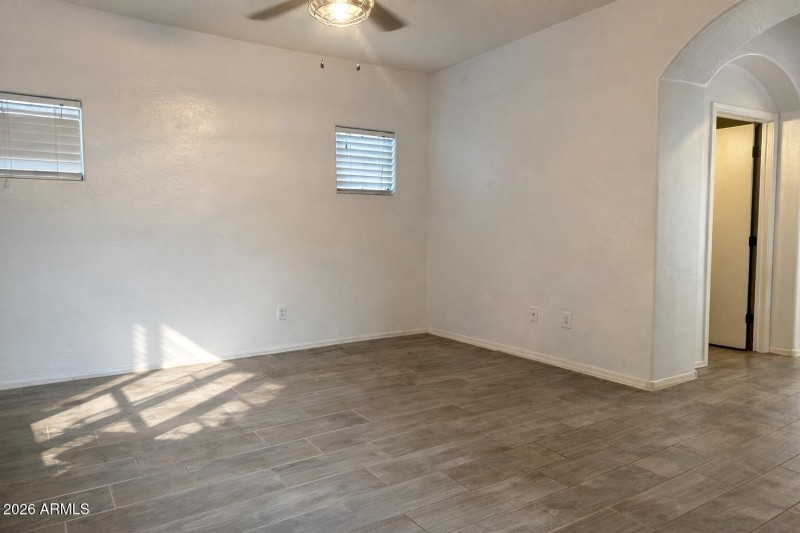 7B5B1A82-CC7C-476E-8A7F-3BD234FF2DEC