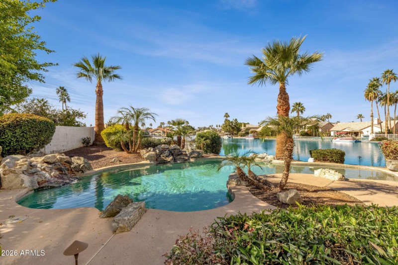 56-web-or-mls-3224-n-109th-ave