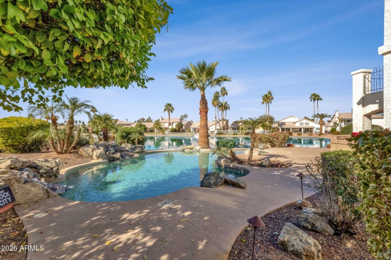 59-web-or-mls-3224-n-109th-ave