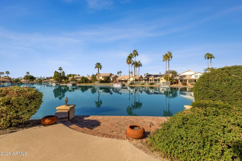 63-web-or-mls-3224-n-109th-ave