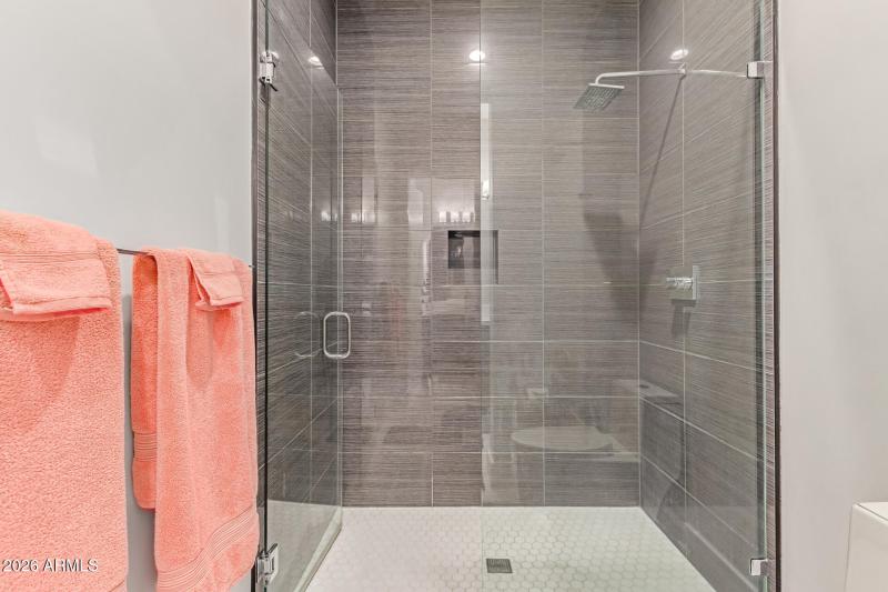 62 - Camelback Manor