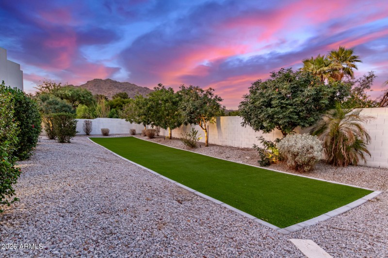 75 - Camelback Manor