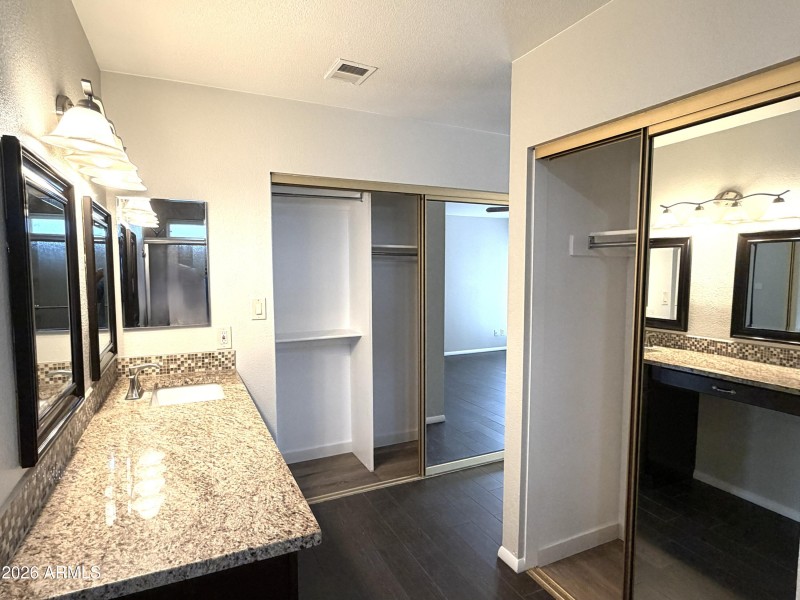 primary bathrm - 2 closets