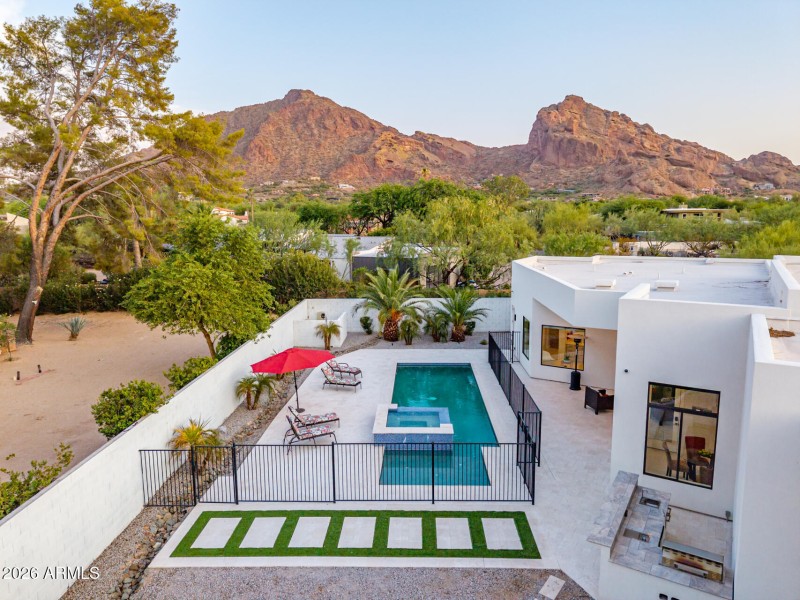 102 - Camelback Manor Drone