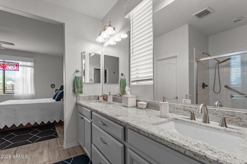 23-web-or-mls-DSC04047