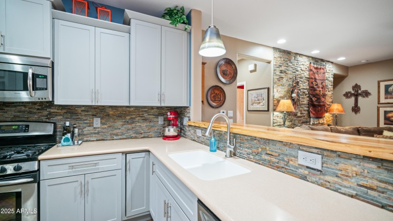 6453 W Heritage way - 05