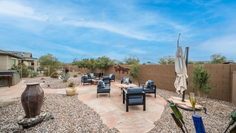 6453 W Heritage way Exterior Photos-8