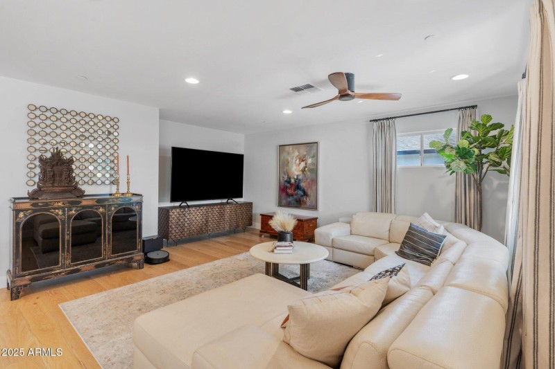 12-web-or-mls-DSC07078