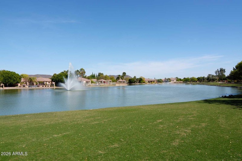 Sierra Verde Community-Lake