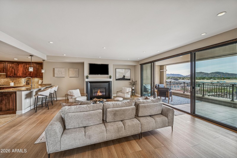 I2026011902 - Daytime HDR-5