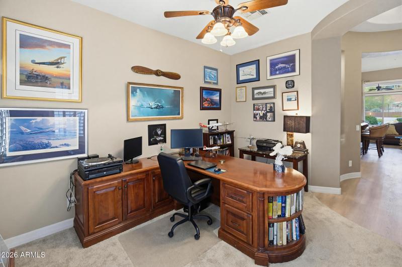 1813 W Camargo Ct-25