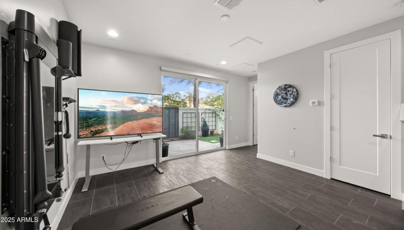 En-Suite Ground Floor/Entrance 2