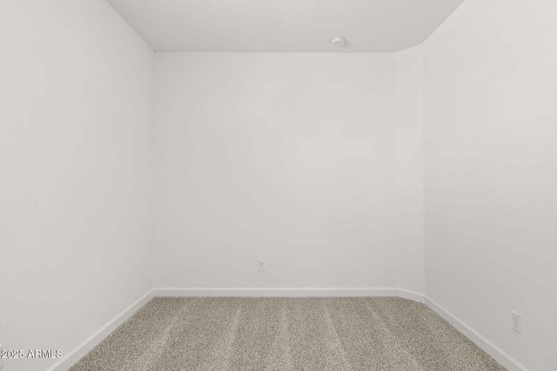 12-web-or-mls-17713-w-eva-st-lot-3-zanje