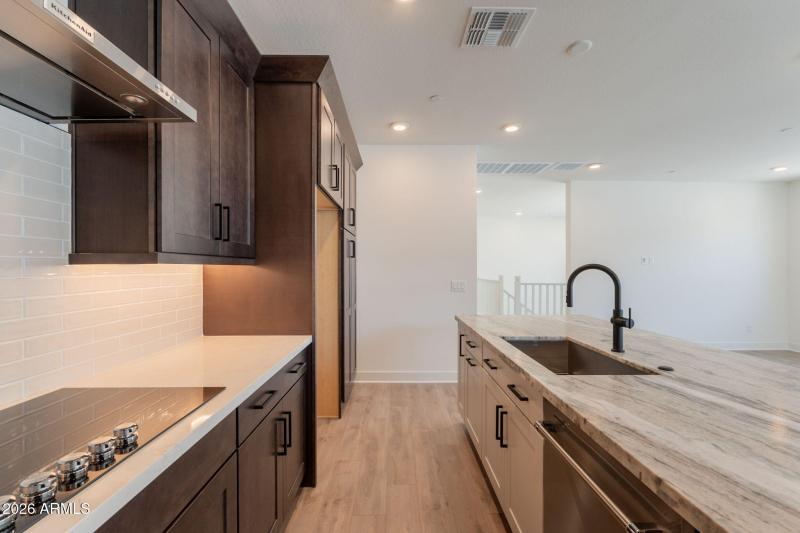 25-web-or-mls-Casa-25