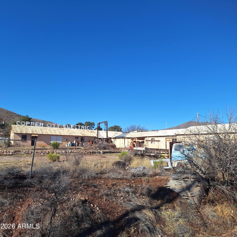 617453877_26071579952476628_384542855615