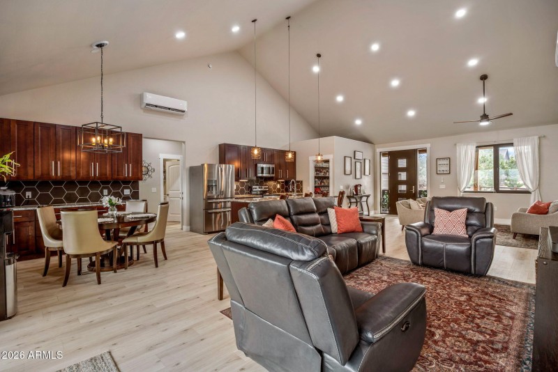 2270 Spitfire Circle