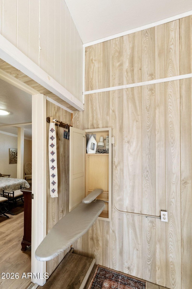 25-web-or-mls-DLB_4425