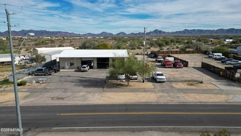 20251226173802949625000000-o