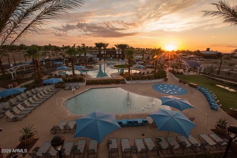 Heritage-Swim-Park-SliderVerrado_Heritag