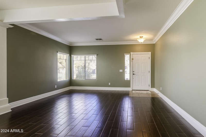 44469 W Canyon Creek Dr-6