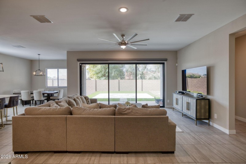 7434 N 80th Ln Glendale - 226