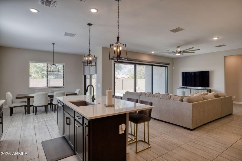 7434 N 80th Ln Glendale - 233