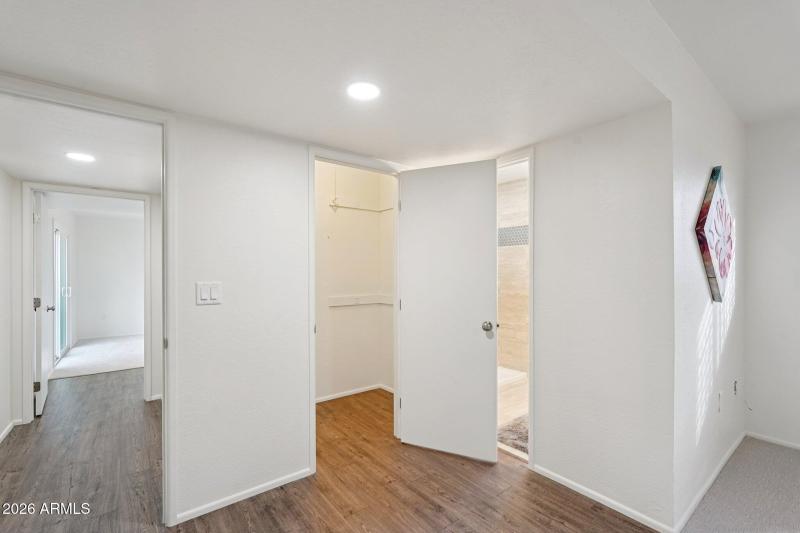 36-web-or-mls-W Cheryl Dr-S2501-036