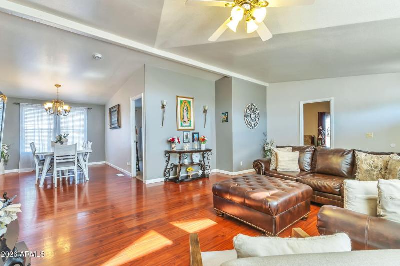 10-web-or-mls-QP- IMG_4296