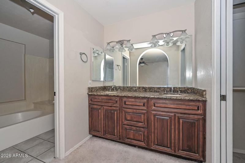 2nd Master Bath