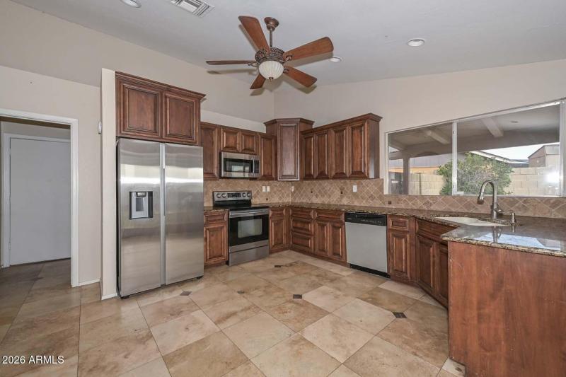 Kitchen2