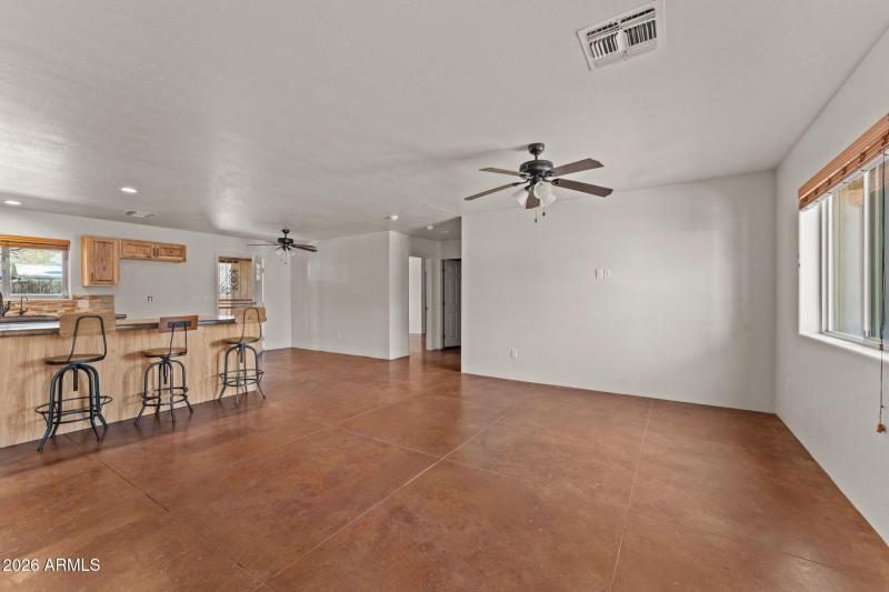 475 W Mohave St