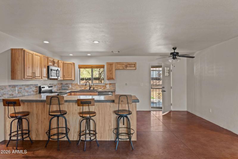 475 W Mohave St