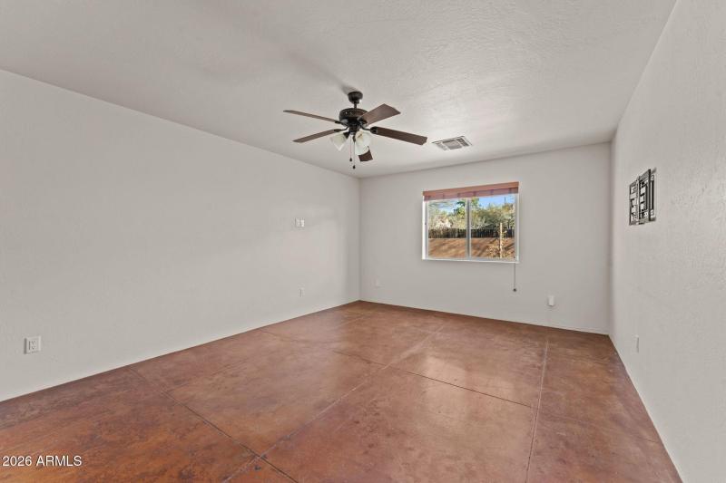 475 W Mohave St