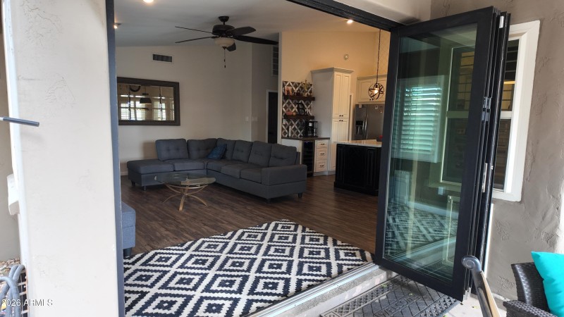 DJI_20251122113552_0836_D