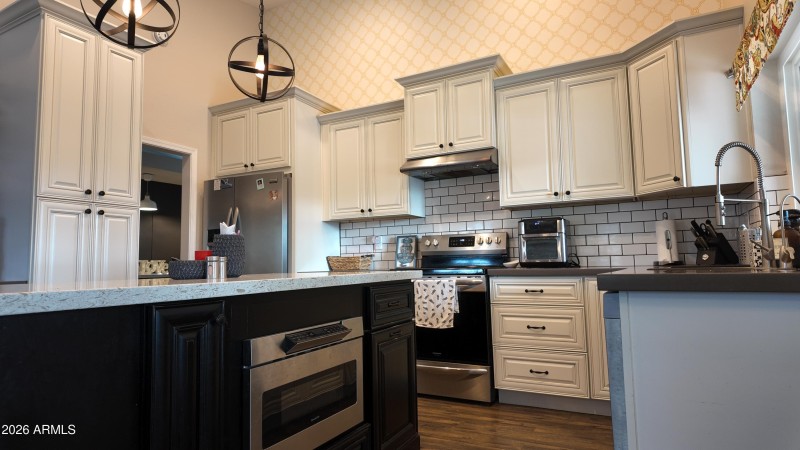 DJI_20251122112719_0811_D