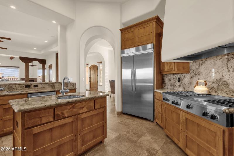 028_Stainless Refrigerator