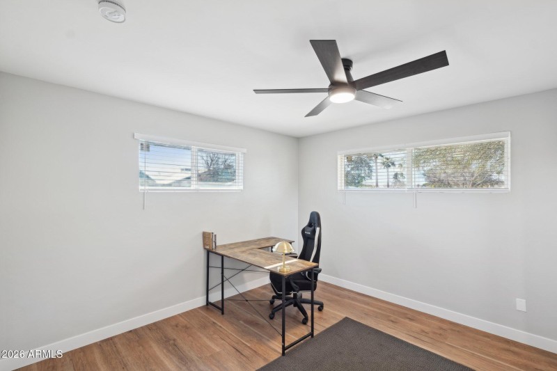 24-web-or-mls-5122-n-13th-ave