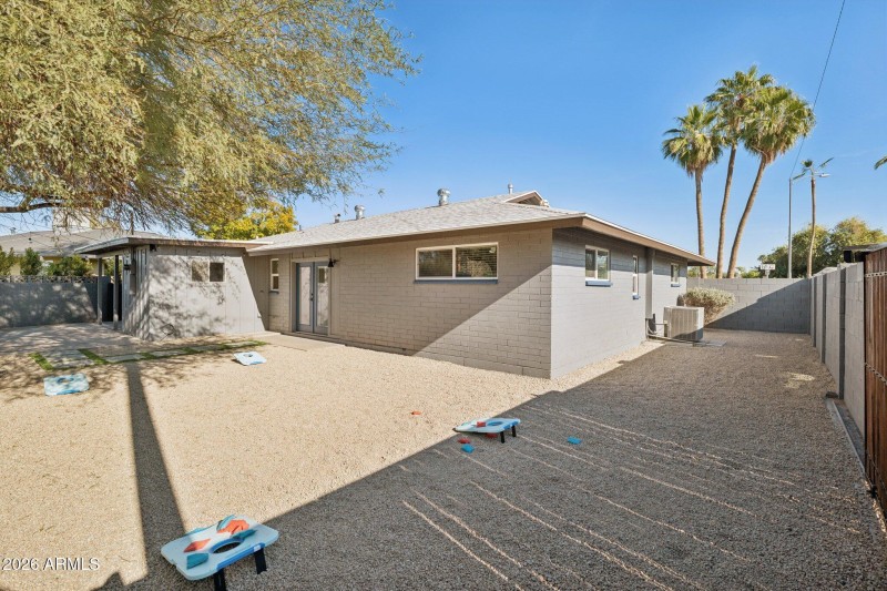 29-web-or-mls-5122-n-13th-ave
