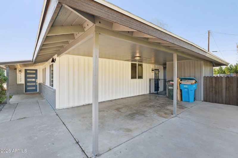 36-web-or-mls-5122-n-13th-ave