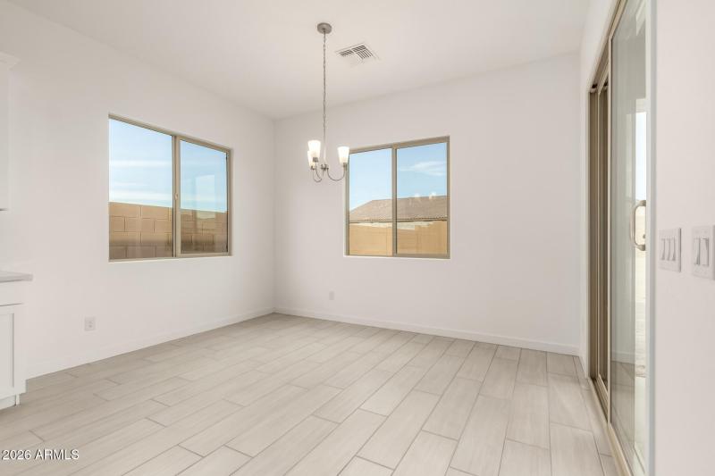 12 - Desert Hollow 15832