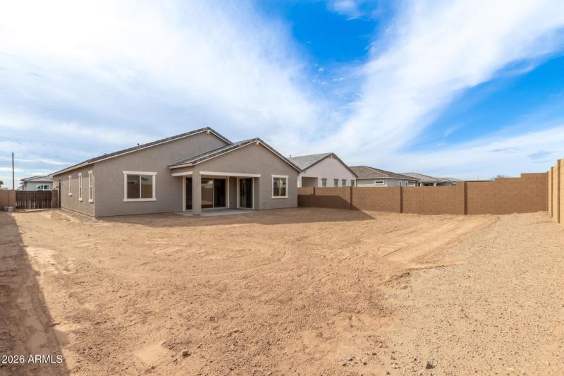 34 - Desert Hollow 15832