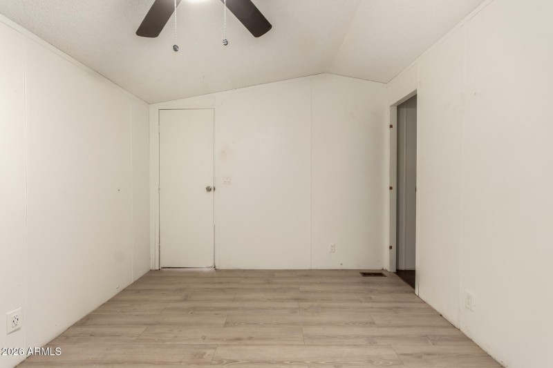 17 - Organ Pipe 54194