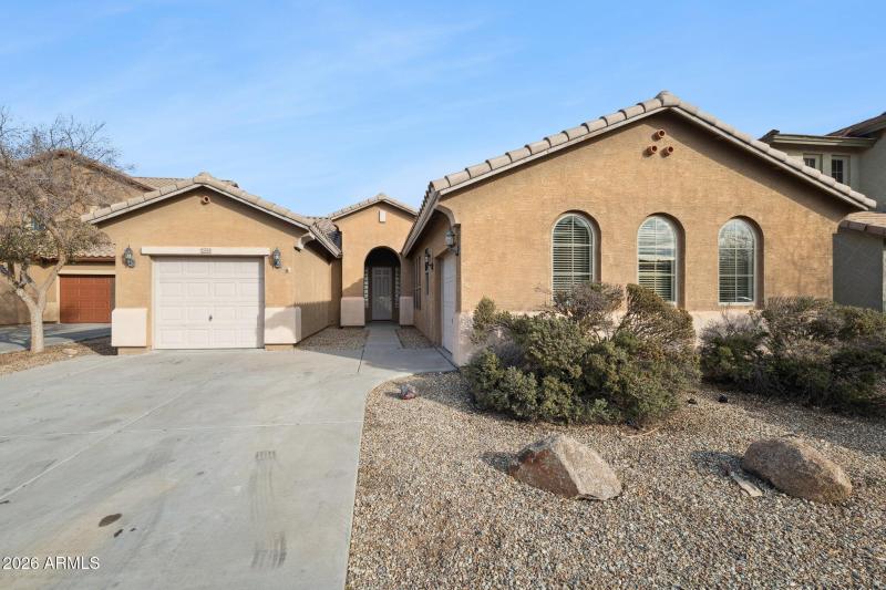 1-web-or-mls-15454-w-statler-cir