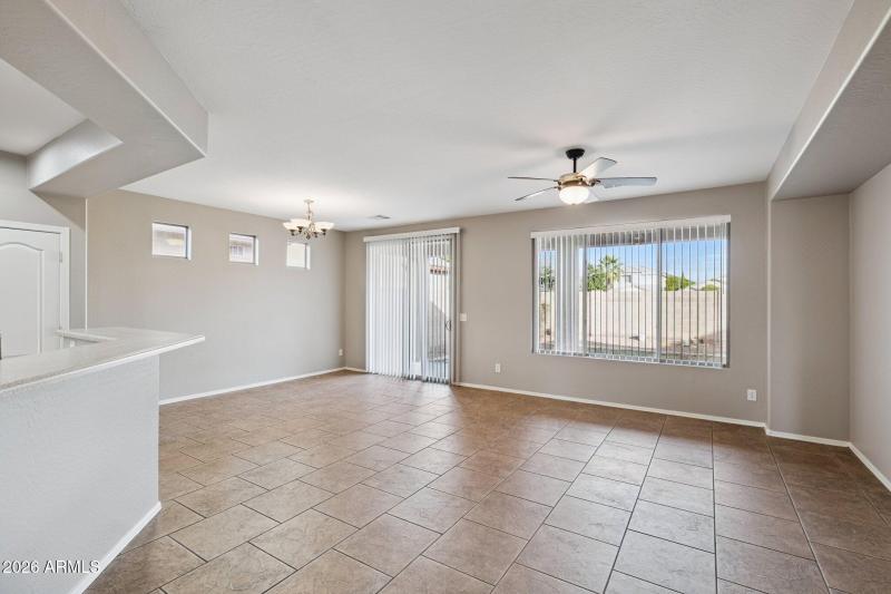 5-web-or-mls-15454-w-statler-cir