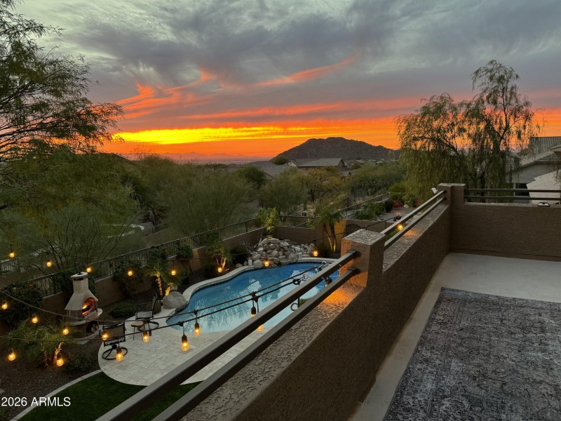 City Lights/Mountain View