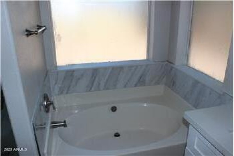 Master tub