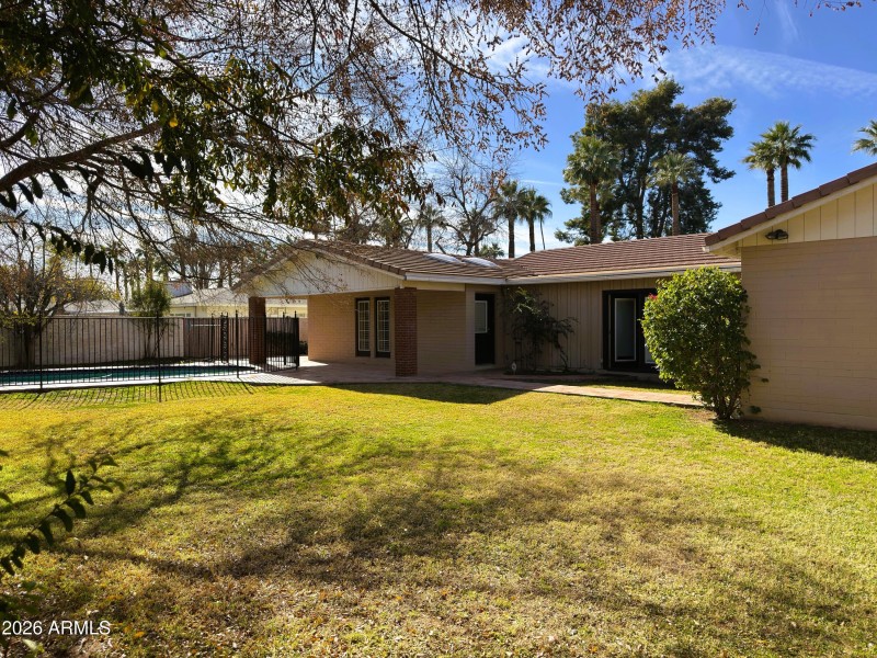 Exterior back yard2 - 11th