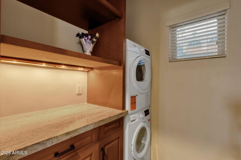 070_Guest House Laundry Room