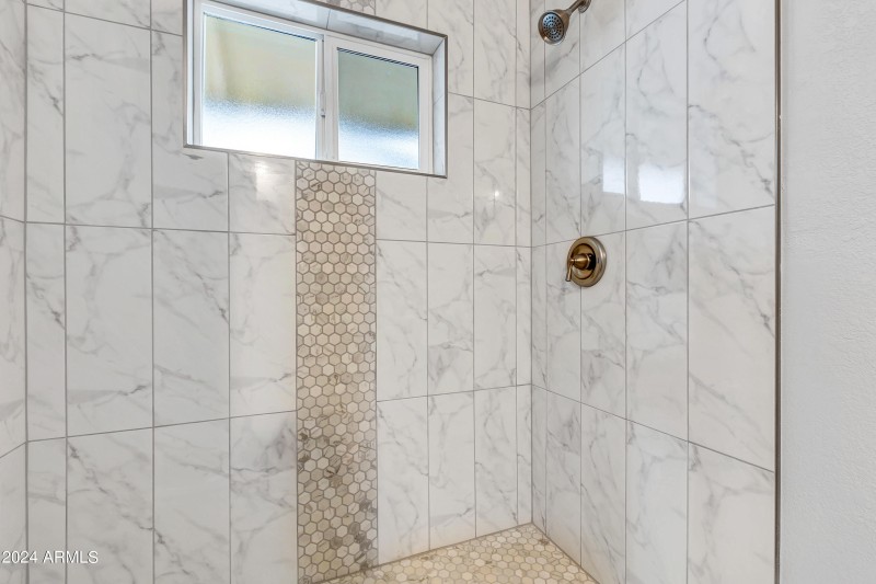 10602 W Cumberland Dr-16