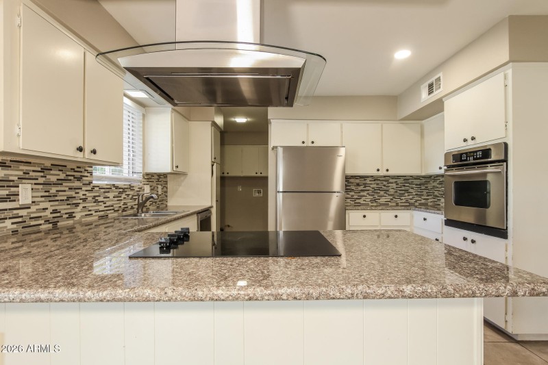 008-photo-kitchen-15047649